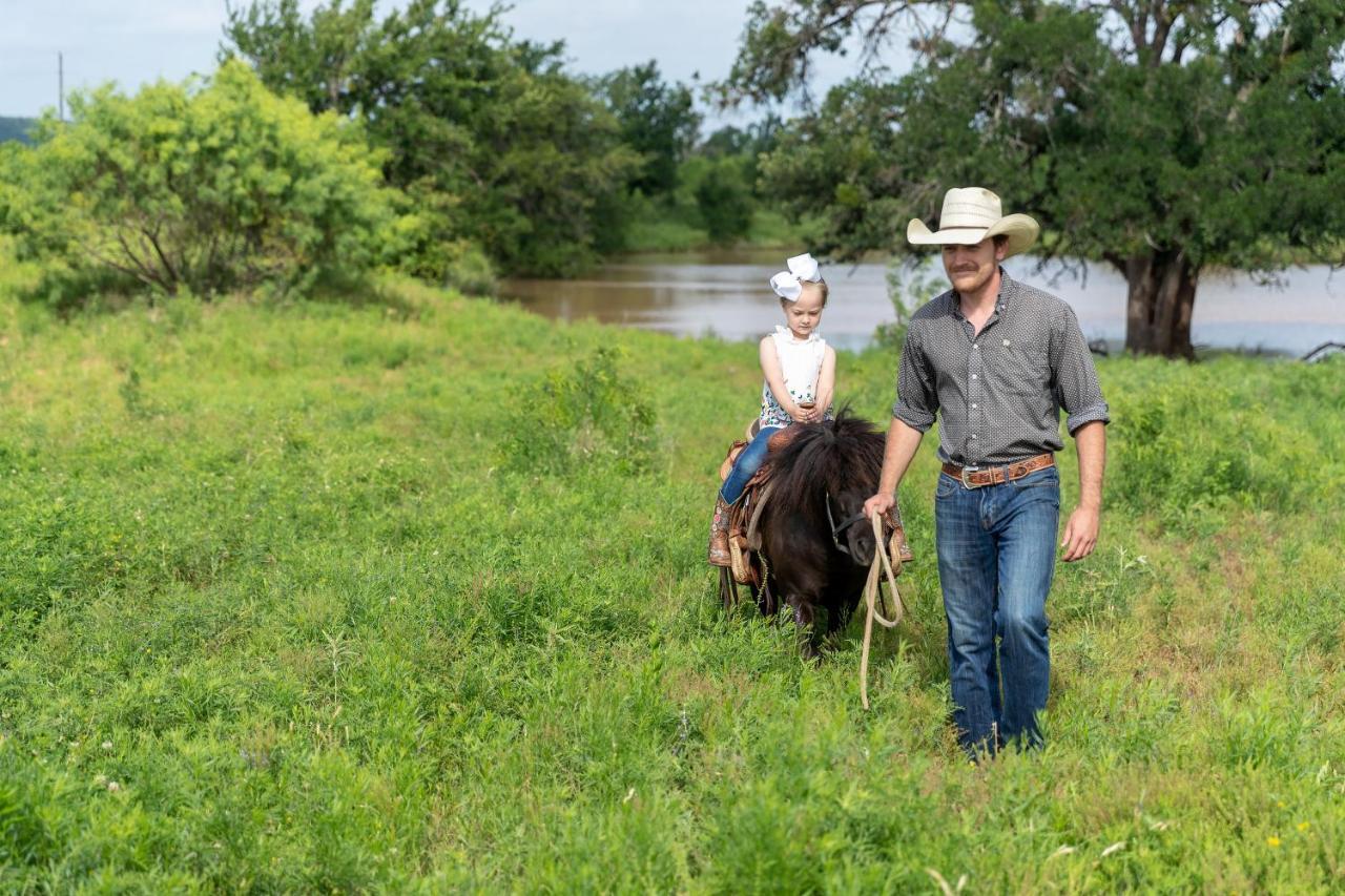Wildcatter Ranch And Resort Graham Exteriér fotografie