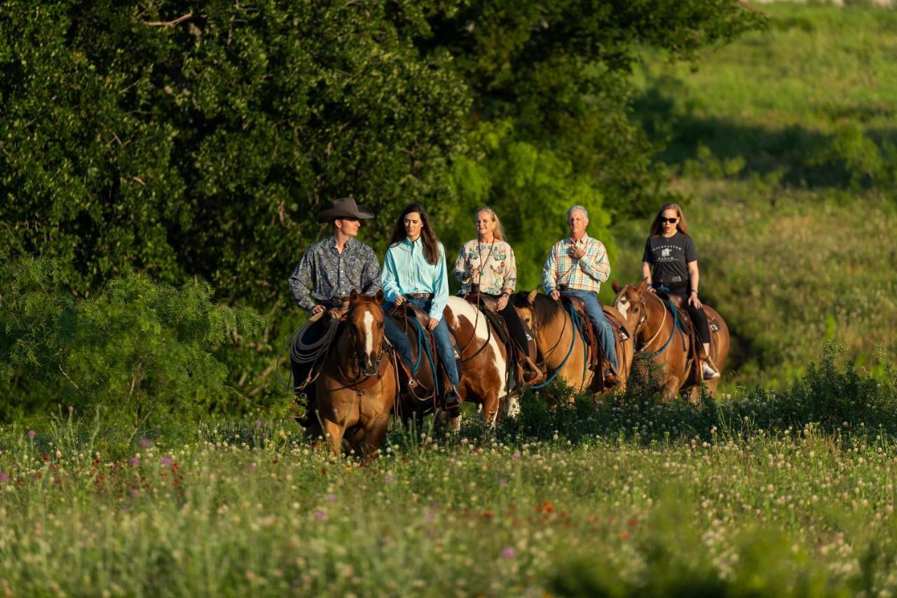Wildcatter Ranch And Resort Graham Exteriér fotografie