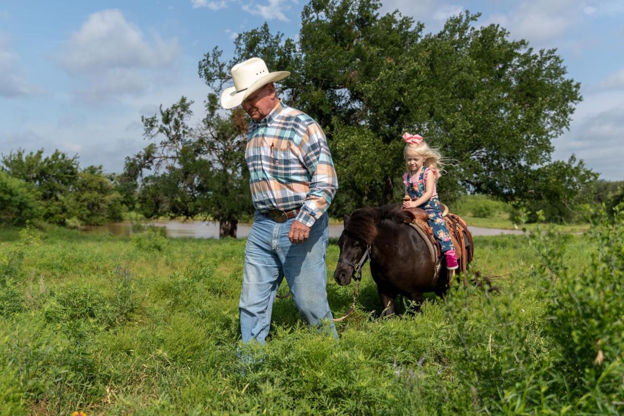 Wildcatter Ranch And Resort Graham Exteriér fotografie